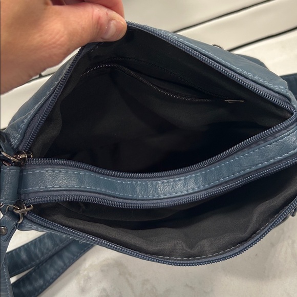 NWOT Volganik Rock crossbody purse - Picture 10 of 11